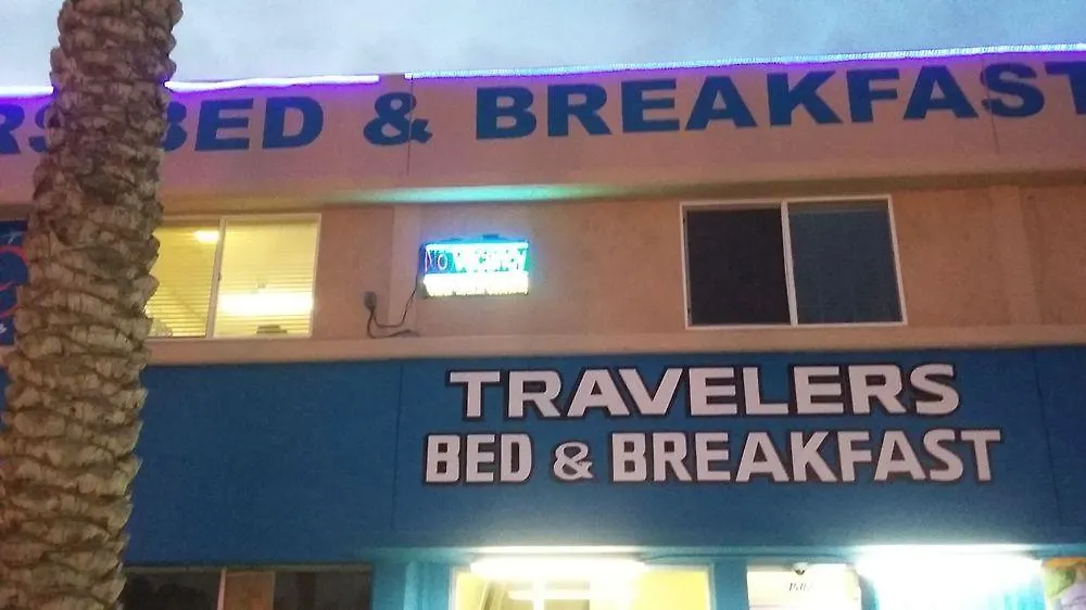 Travelers Bed & Breakfast Hostel Las Vegas
