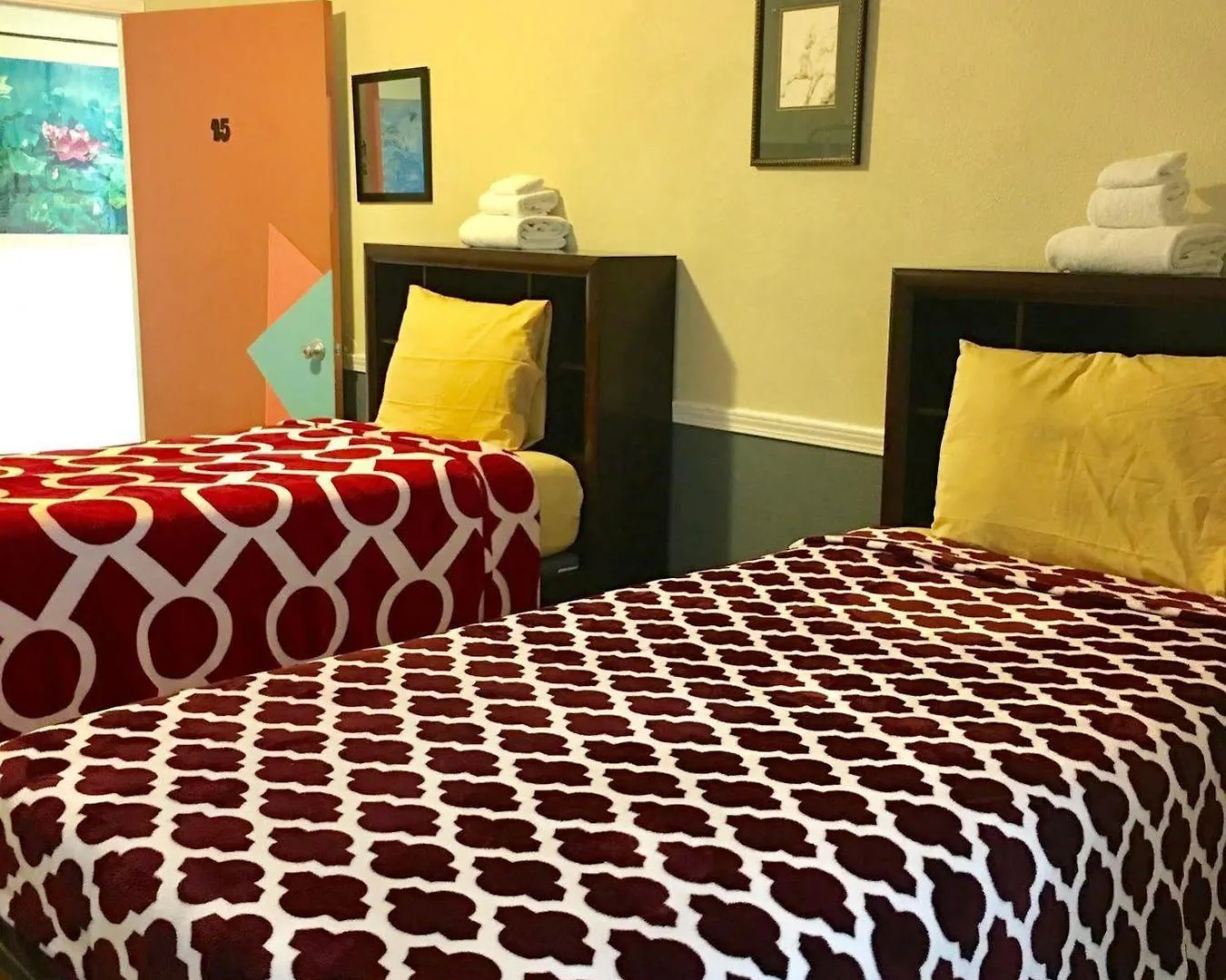 Travelers Bed & Breakfast Hostel Las Vegas