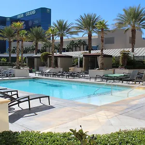 4* Apartahotel Luxury International At The Signature